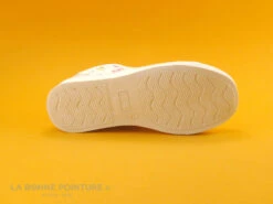 Chipie VOUTI Blanc Papillons - Basket Fille 13 Chipie VOUTI Blanc Papillons - Basket Fille -Célèbre Chaussures Magasin cd24607c73b9e66c561f35ea11d5d5ef 2765501 156241