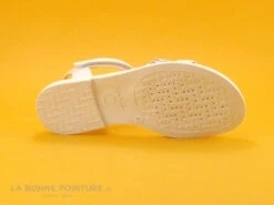 Geox SP KARLY J0235D White - Sandale Fille -Célèbre Chaussures Magasin cd24607c73b9e66c561f35ea11d5d5ef img 0706.jpg 147503