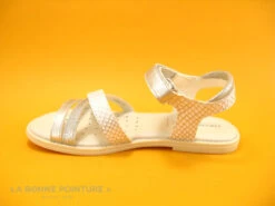 Geox Sand Karly White Silver J5235D Nu-pieds Fille 9 Geox Sand Karly White Silver J5235D Nu-pieds Fille -Célèbre Chaussures Magasin cd24607c73b9e66c561f35ea11d5d5ef img 3058.jpg 87020