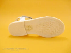 Geox Sand Karly White Silver J5235D Nu-pieds Fille 13 Geox Sand Karly White Silver J5235D Nu-pieds Fille -Célèbre Chaussures Magasin cd24607c73b9e66c561f35ea11d5d5ef img 3061.jpg 87022