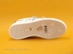 Petit Genie ES4075J Blanc - Tachetee Noir Et Jaune - Basket Velcro Fille -Célèbre Chaussures Magasin cd24607c73b9e66c561f35ea11d5d5ef img 3648.jpg 151540