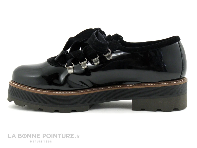Folies POUM - Noir Verni - Chaussure Basse Femme 3 Folies POUM - Noir Verni - Chaussure Basse Femme – Image 3