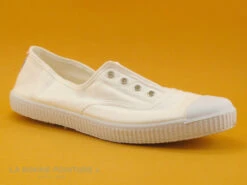 Cienta 70997 05 - Tennis Toile Blanche - Sans Lacet -Célèbre Chaussures Magasin cd24607c73b9e66c561f35ea11d5d5ef img 7563.jpg 169007